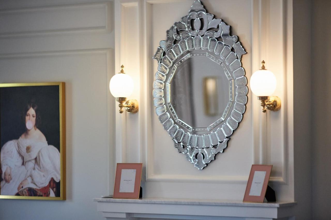 The Doors Luxury Apartment Mosonmagyaróvár Zewnętrze zdjęcie