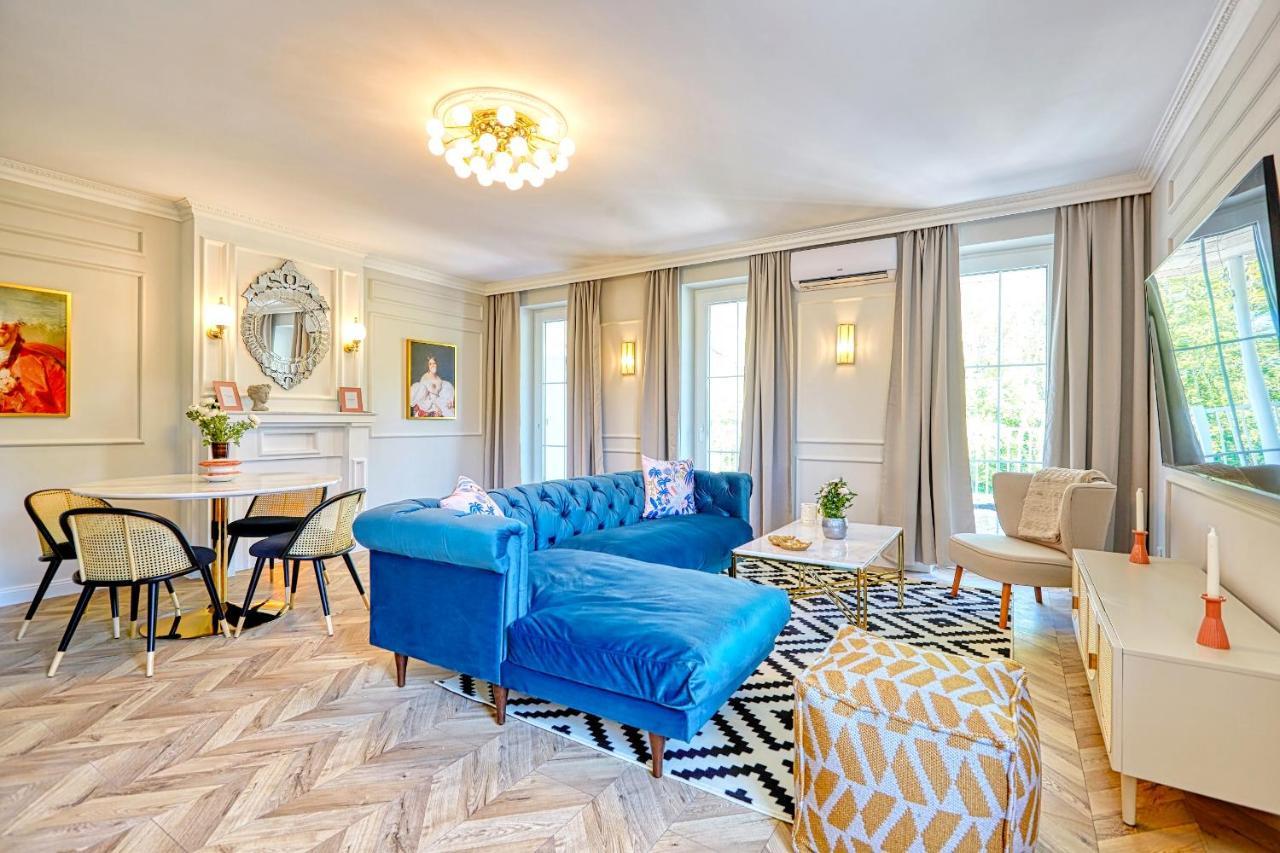 The Doors Luxury Apartment Mosonmagyaróvár Zewnętrze zdjęcie