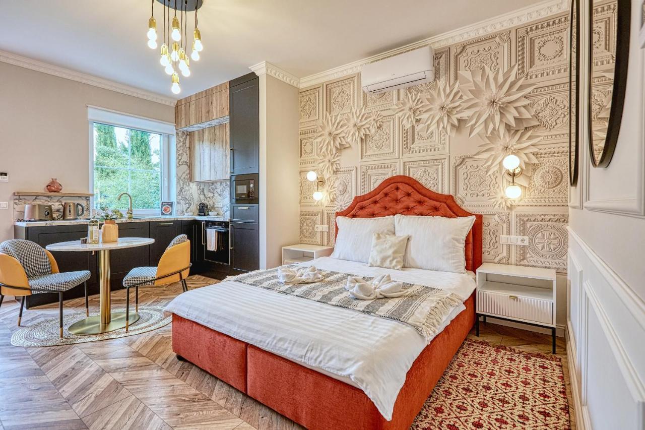 The Doors Luxury Apartment Mosonmagyaróvár Zewnętrze zdjęcie