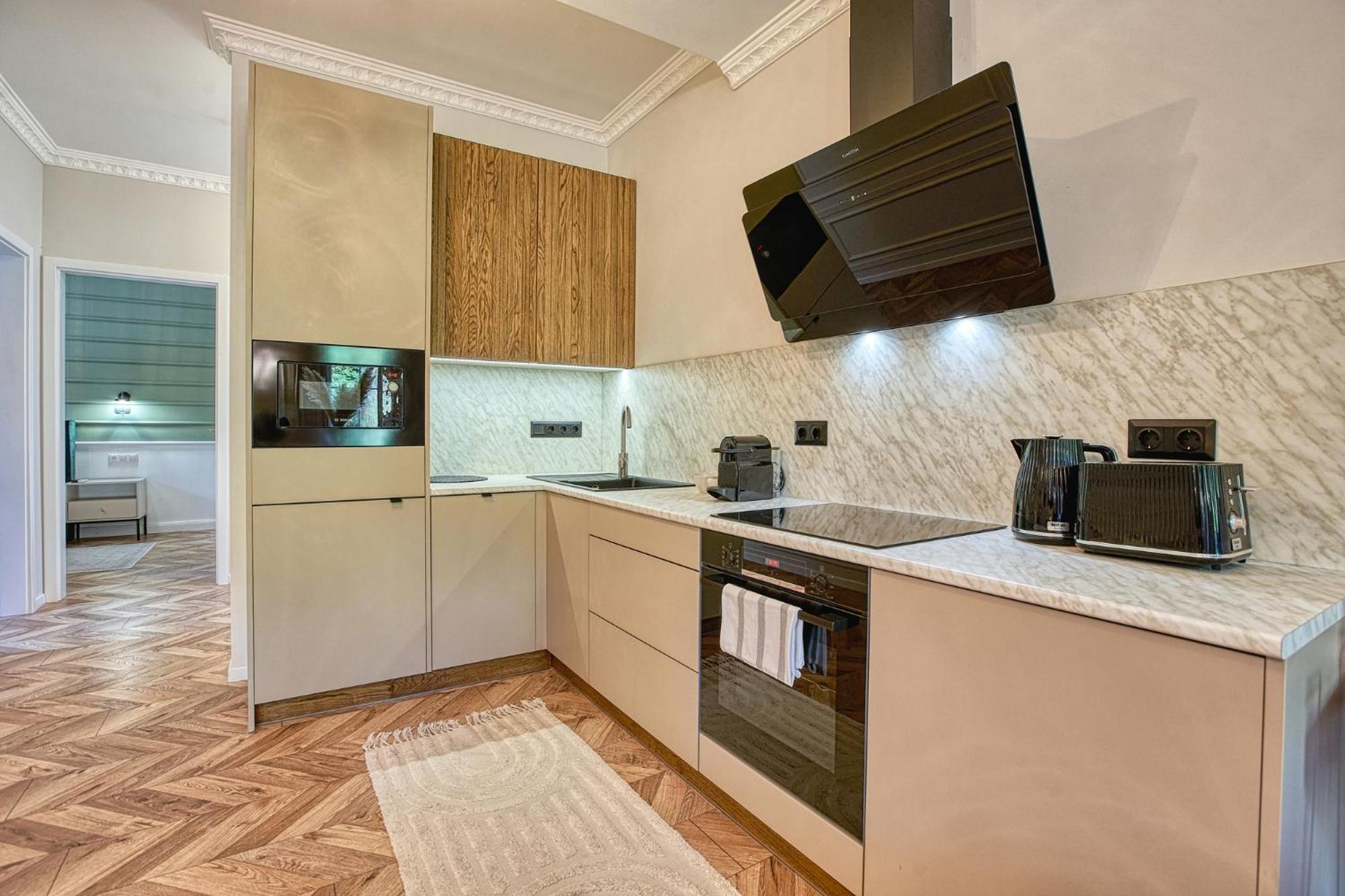 The Doors Luxury Apartment Mosonmagyaróvár Zewnętrze zdjęcie