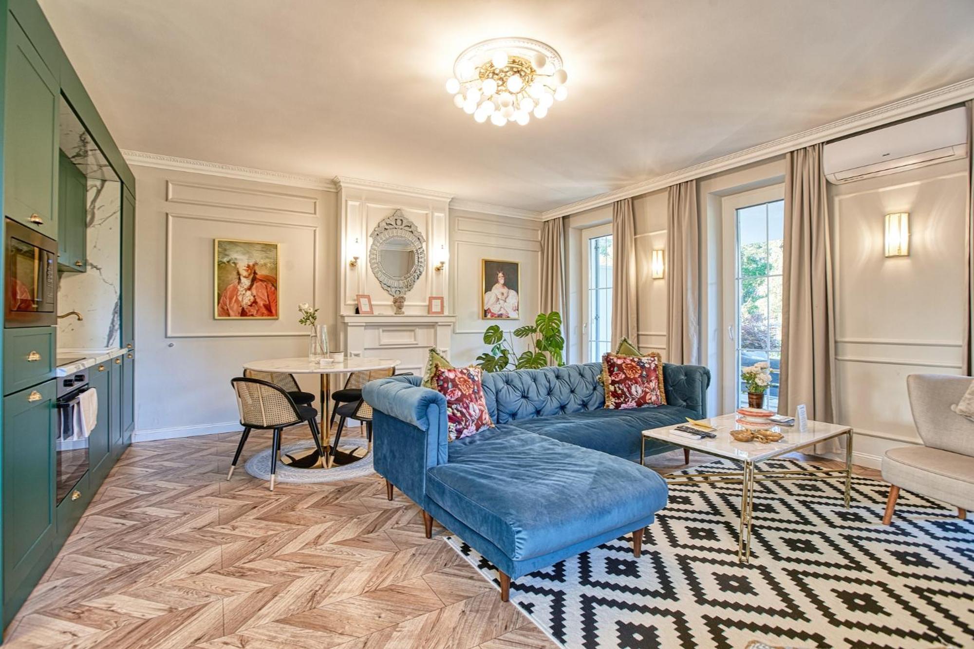 The Doors Luxury Apartment Mosonmagyaróvár Zewnętrze zdjęcie