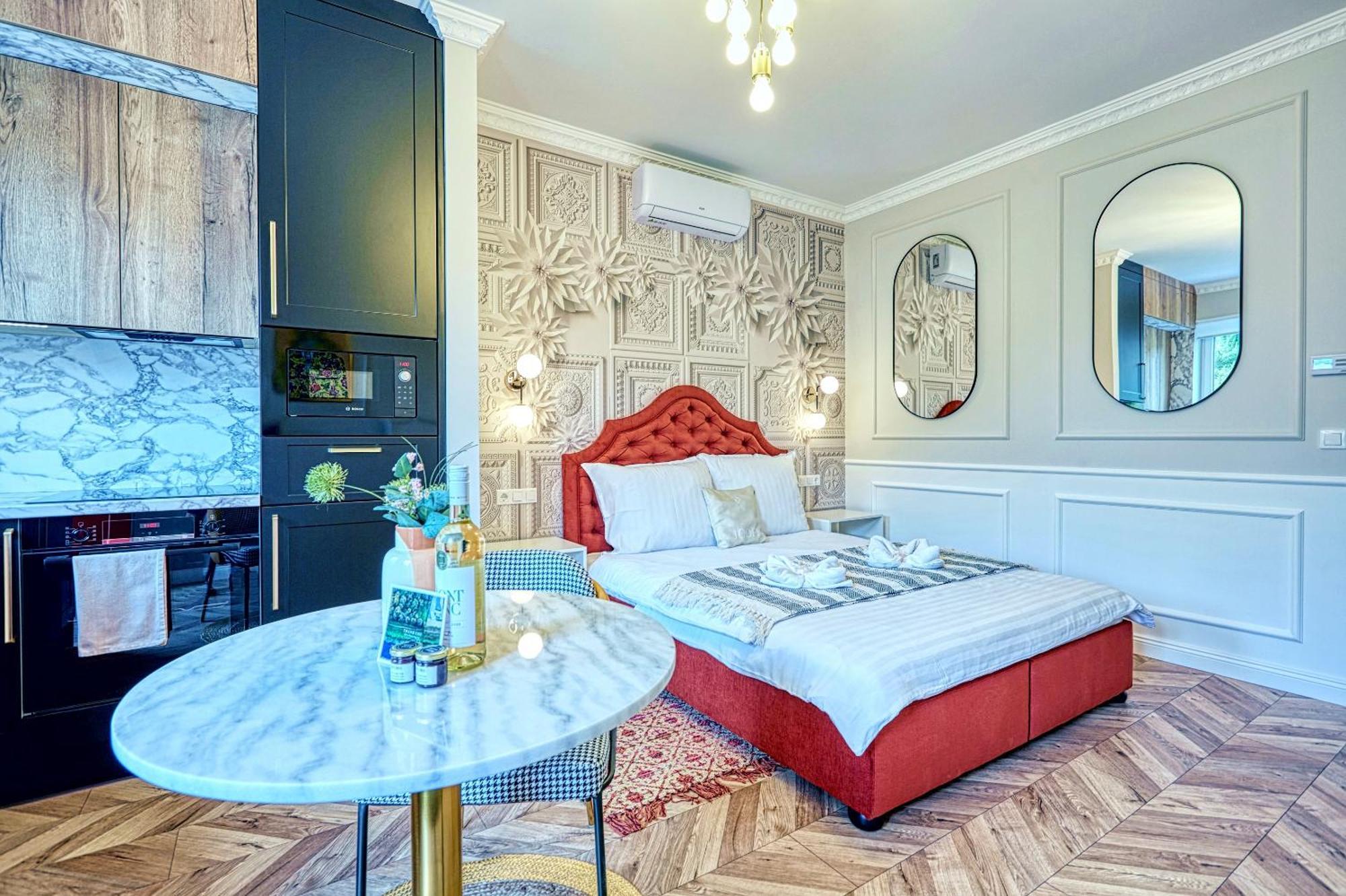The Doors Luxury Apartment Mosonmagyaróvár Zewnętrze zdjęcie