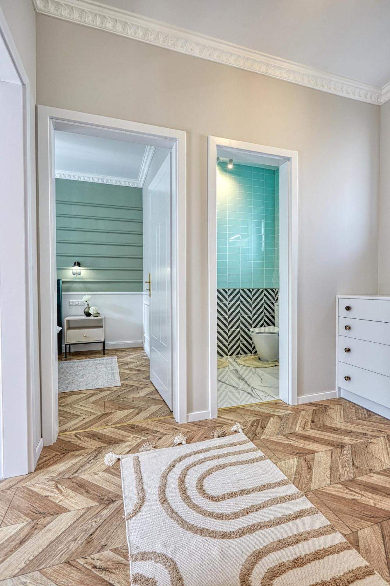 The Doors Luxury Apartment Mosonmagyaróvár Zewnętrze zdjęcie